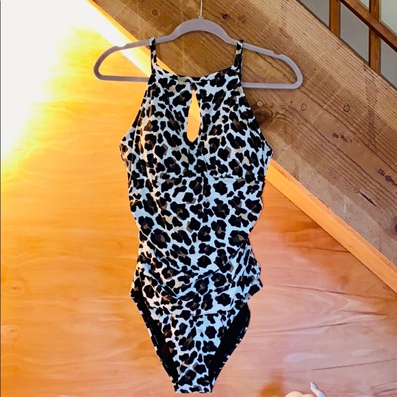 ellen tracy leopard swimsuit